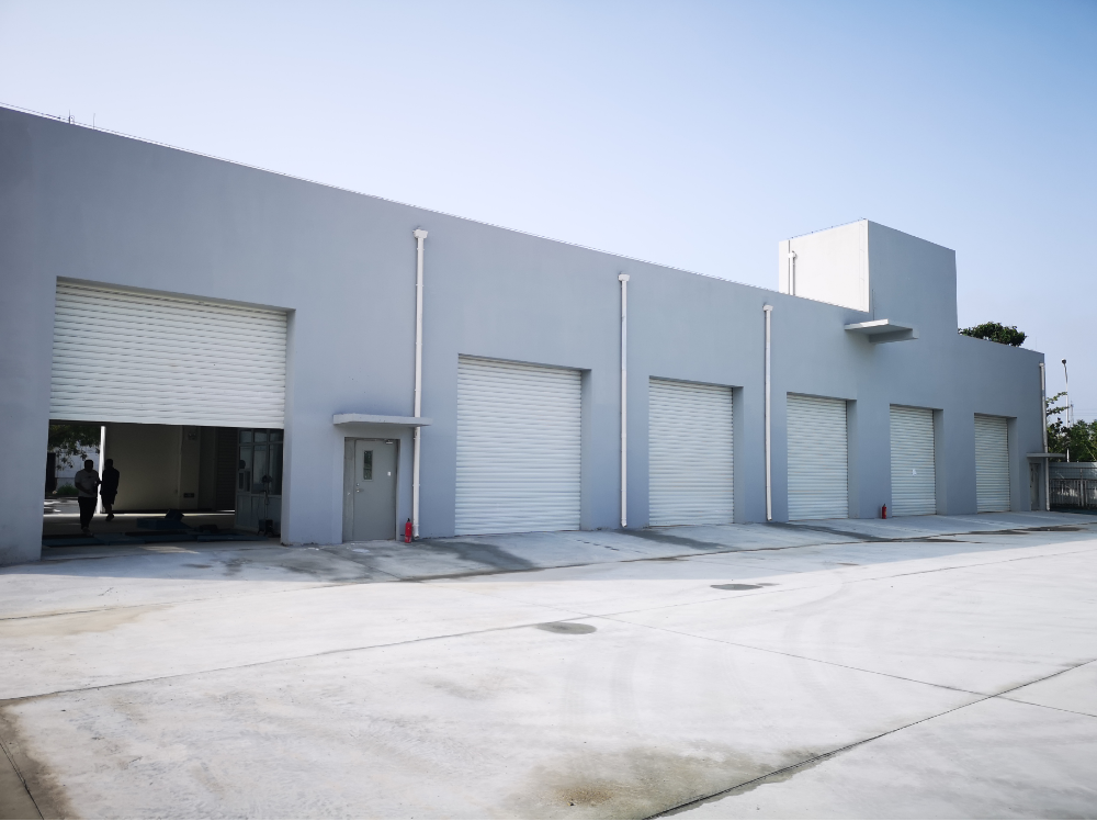 抗風(fēng)卷簾門(mén)