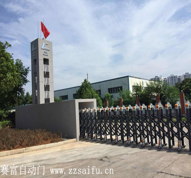 工廠(chǎng)鋁合金伸縮門(mén)